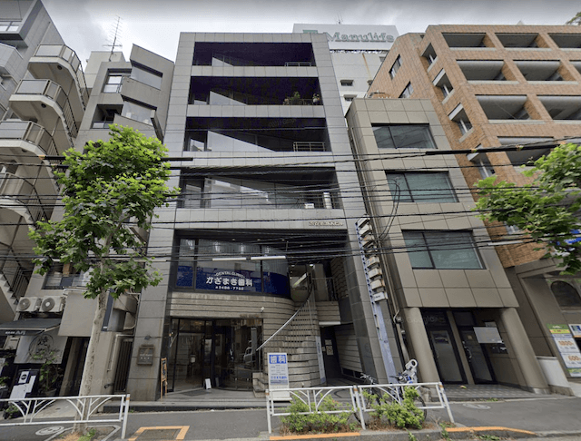 ピット(PIT)の所在地