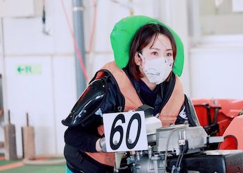 【平山智加】女子初の最優秀新人賞を受賞したボートレーサー！師匠や成績などご紹介！画像