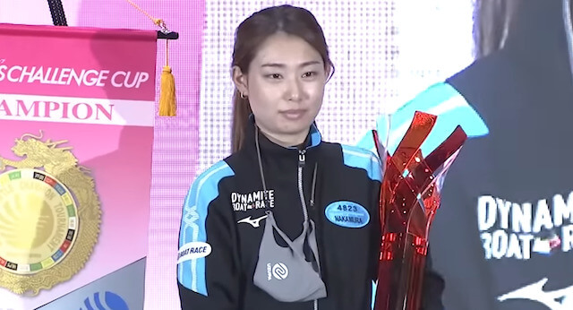 美人ボートレーサーの中村桃佳選手の画像