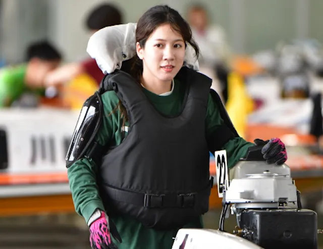 實森美祐 プロフィール